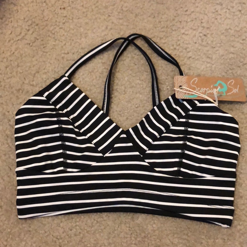 NWT Scorpio Sol sports bra